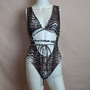 PrettyLittleThing Tiger Print Wrap Around Monokini Swimsuit Size 0